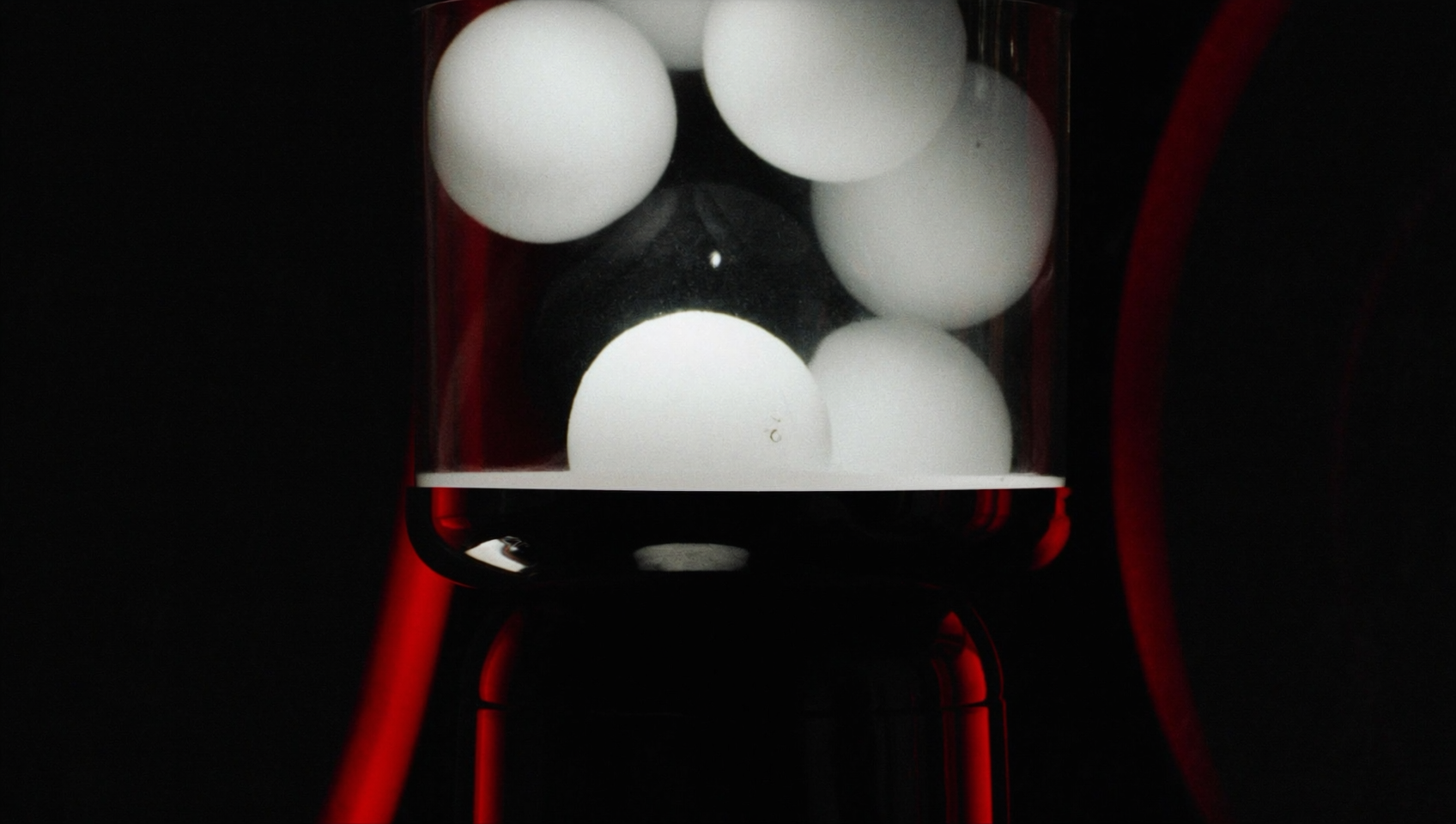 Cover image of the article: Reimagine Your Business with All-in-One Platforms